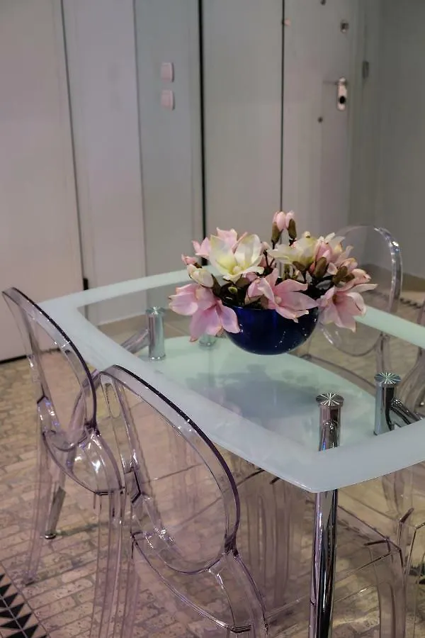 Luxury Cozy Large Apartment In The City Center سالونيك