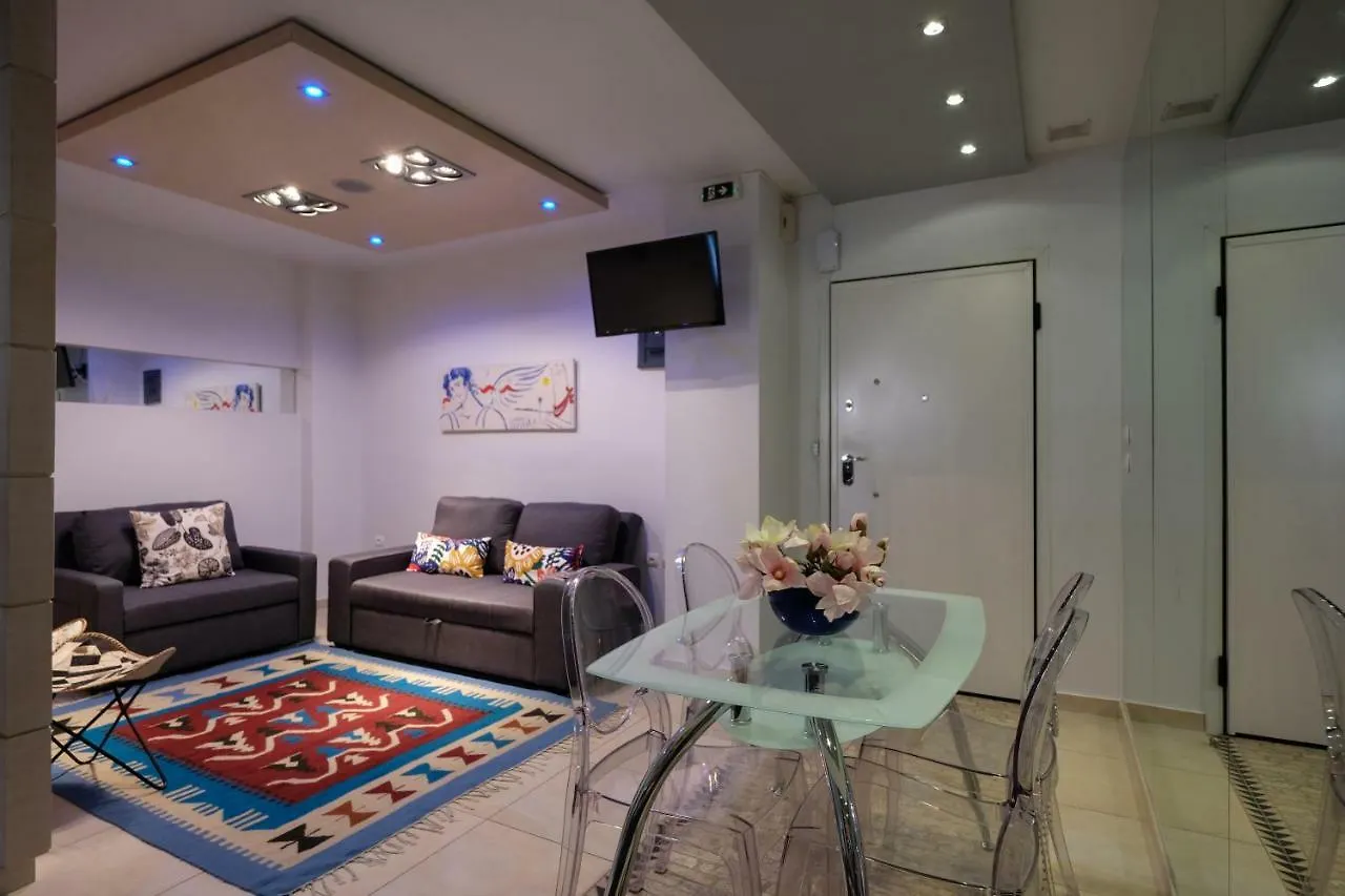 Luxury Cozy Large Apartment In The City Center سالونيك
