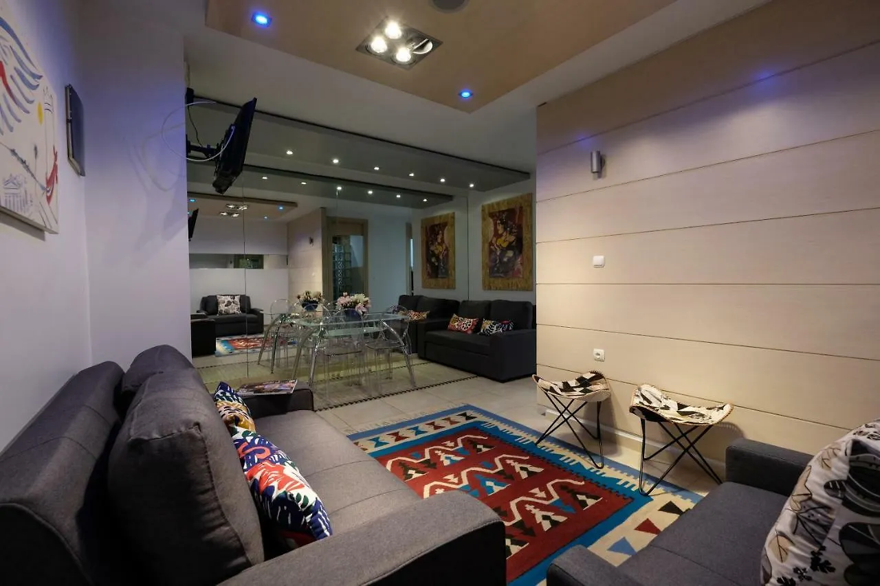 Luxury Cozy Large Apartment In The City Center سالونيك اليونان