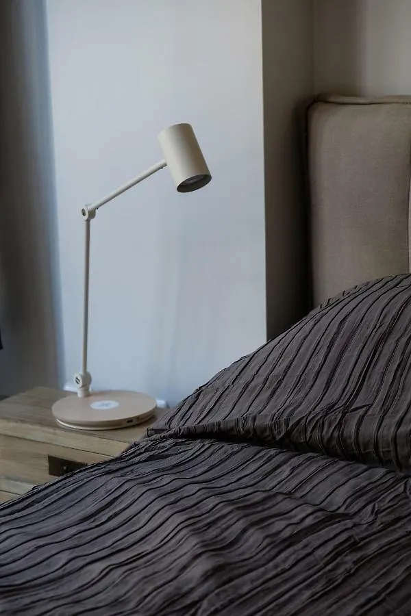 Luxury Cozy Large Apartment In The City Center سالونيك