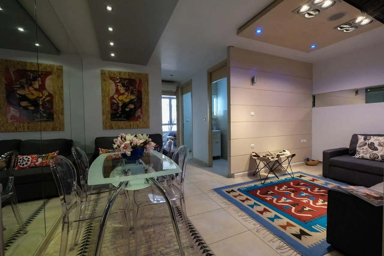 Luxury Cozy Large Apartment In The City Center سالونيك 0*,
